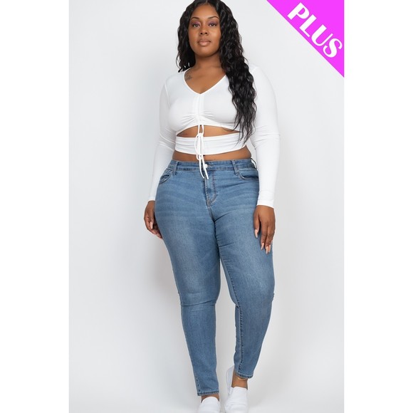 Plus Size Drawstring Ruched Cutout Crop Top - Picture 2 of 8